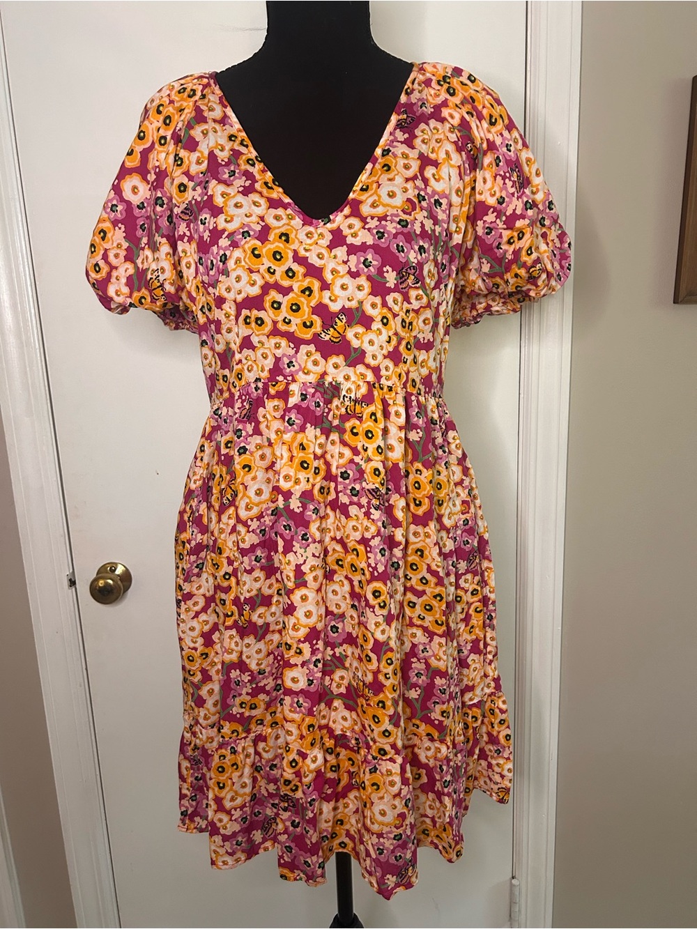 BANJANAN FUCHIA FLORAL MONARCH PUFF SLEEVE MINI DRESS SIZE MEDIUM